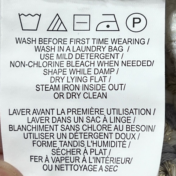 RAMY BROOK, OVER SIZED PLUNGING VNECK THICK SWEATER. SIZE XS-TALL FALL WINTER - Picture 10 of 10